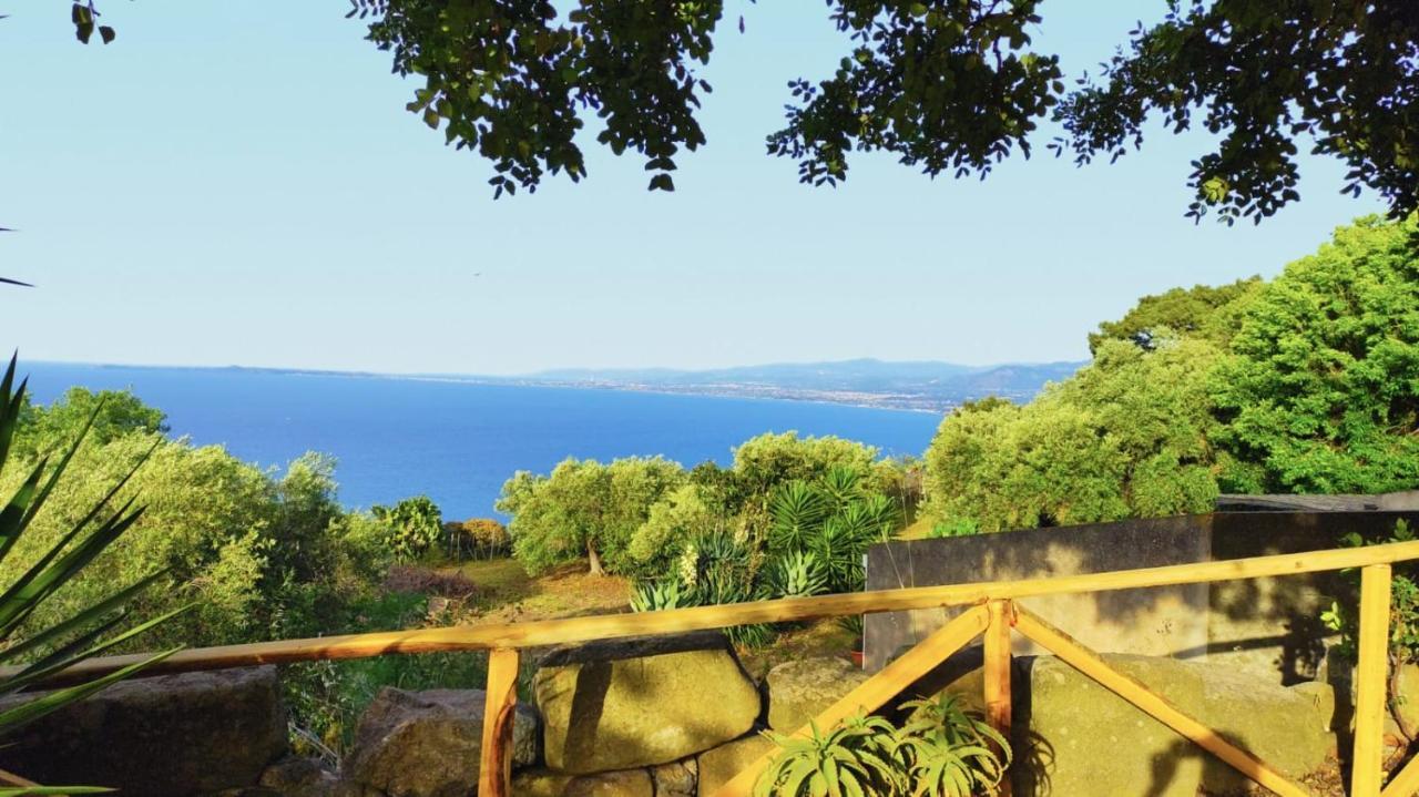 A Casa Di Peppino Villa Greco Tindari Eksteriør bilde